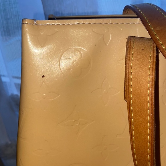 Louis Vuitton Vernis Reade PM